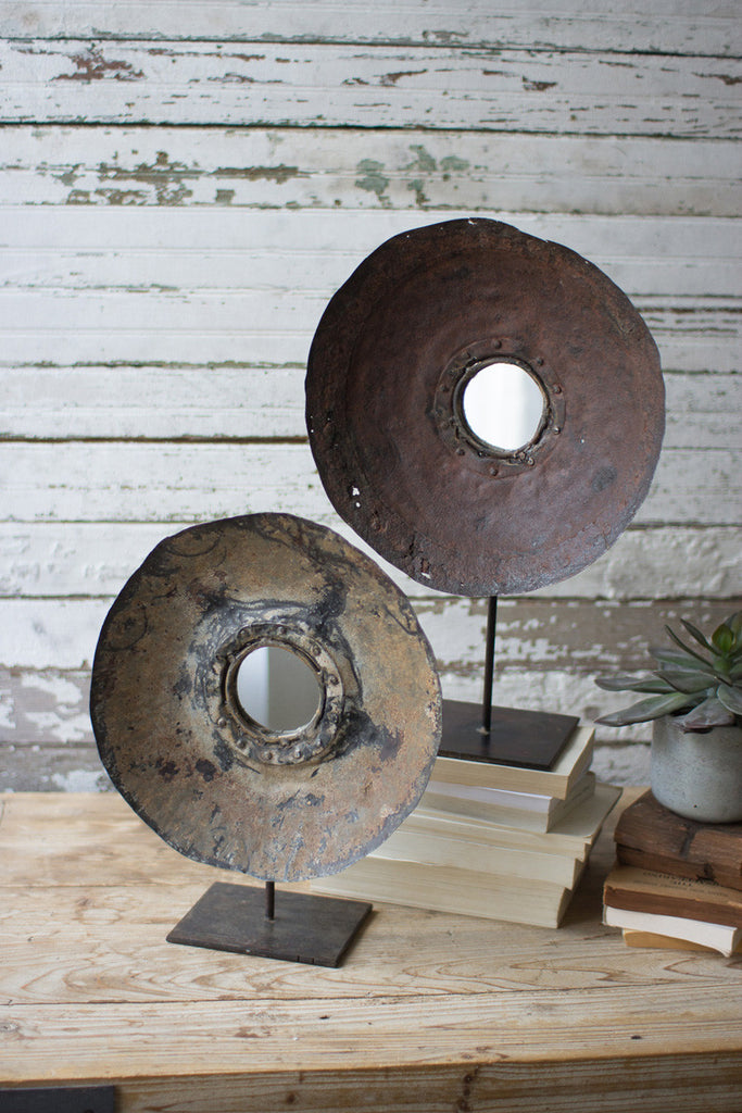 Metal mirrors on stands, set of 2 - The Nifty Decor