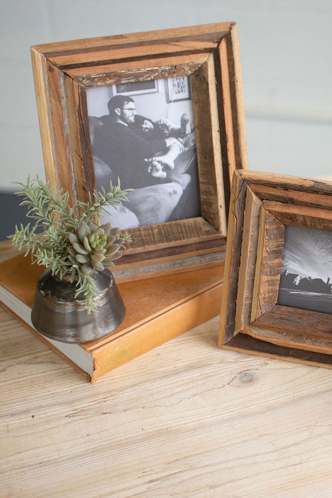 Natural wood photo frames, set of 2 - The Nifty Decor