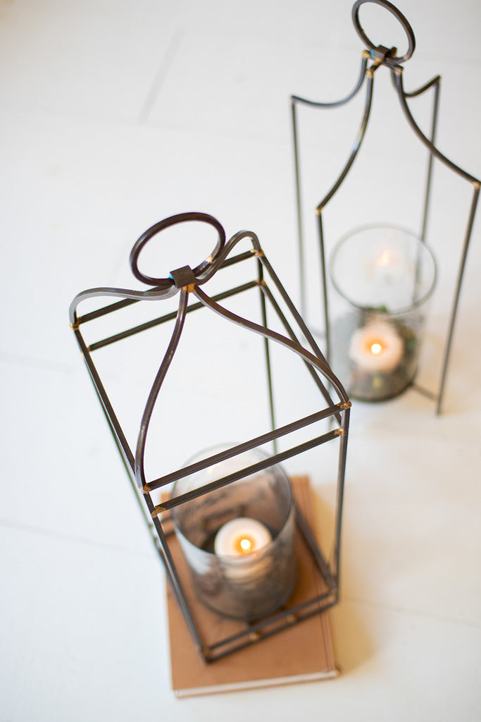 Iron lantern with feet - The Nifty Decor