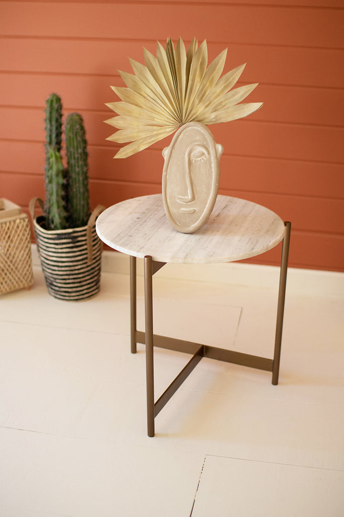 Iron side table with marble top - The Nifty Decor