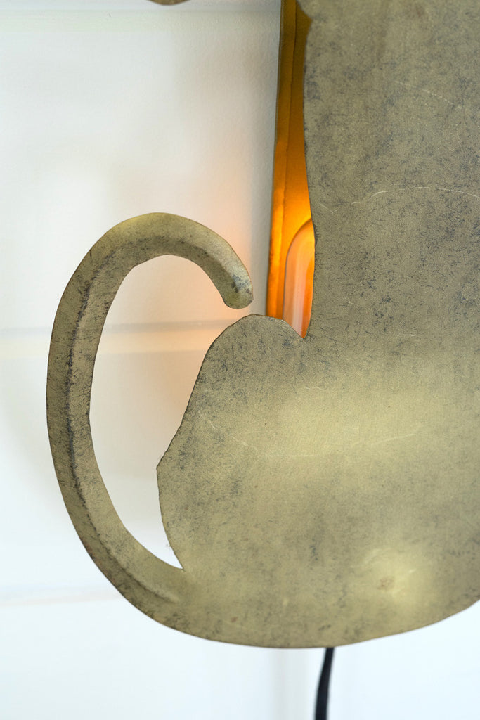 Antique brass tiger wall lamp - Bombay Mercantile