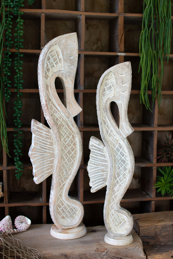 Set of 2 wooden tabletop seahorses - The Nifty Decor