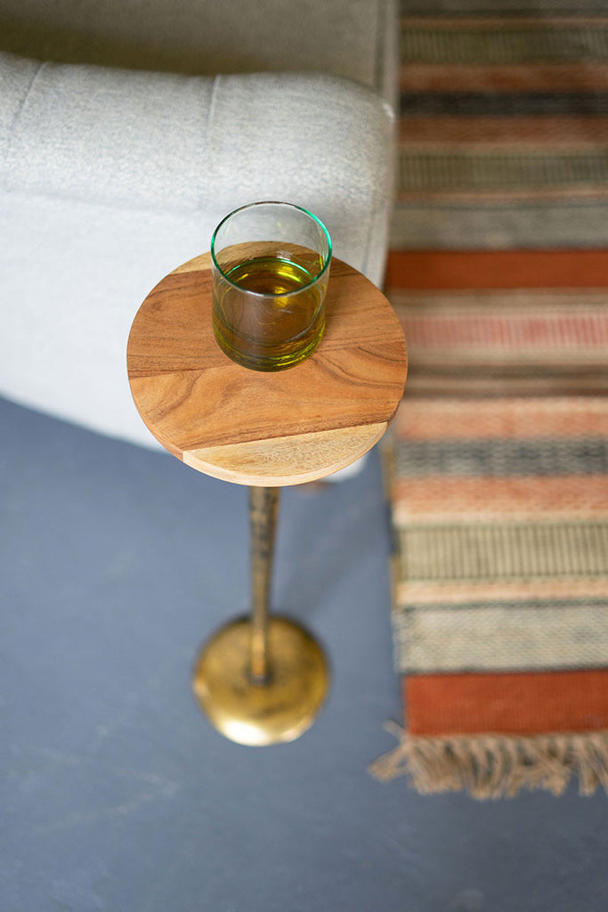 Table with acacia wood top - The Nifty Decor