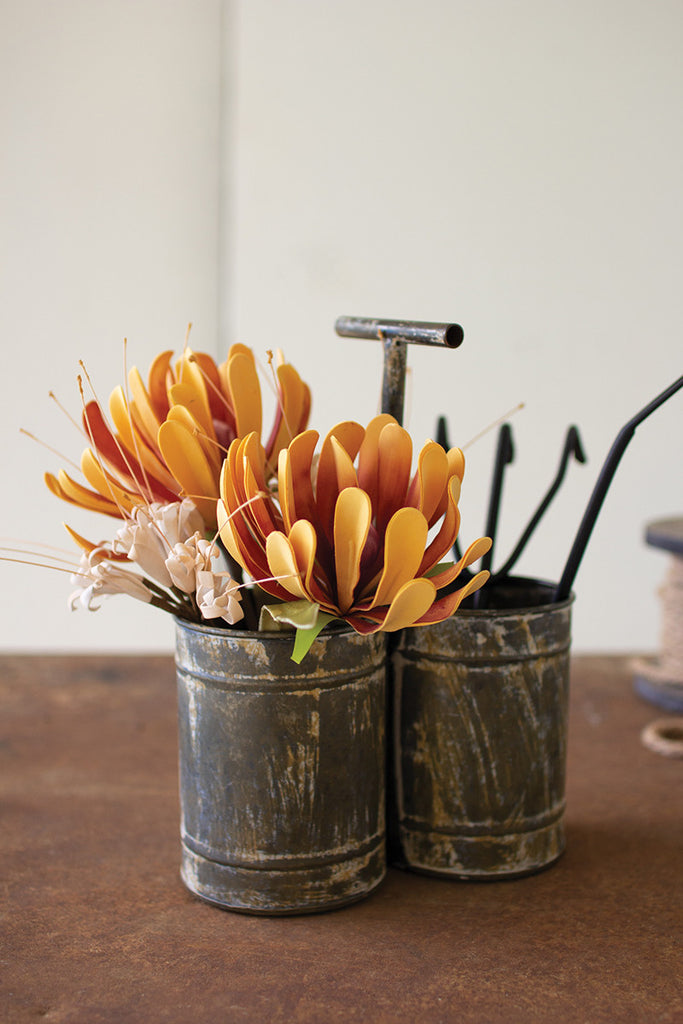 Two bucket metal flower caddy - The Nifty Decor