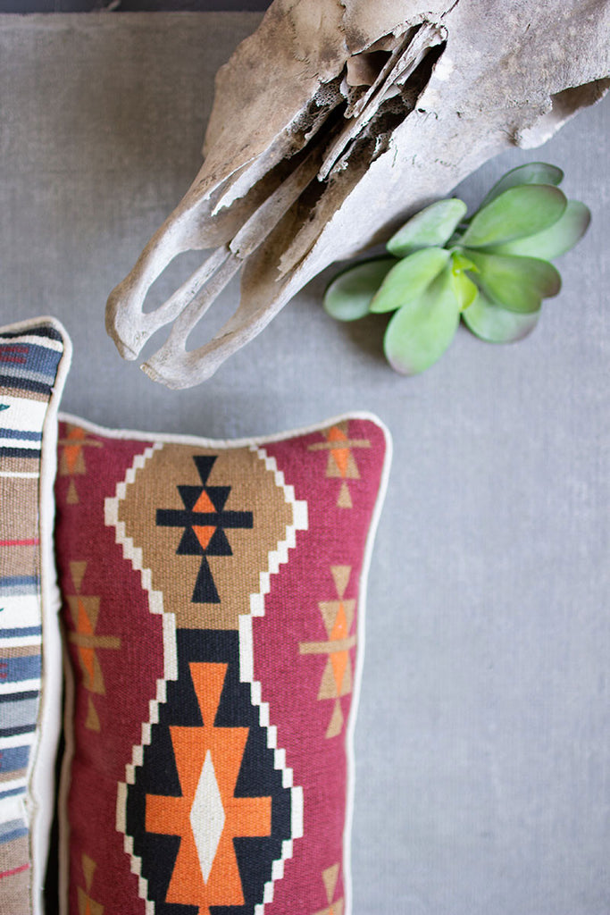 Printed lumbar pillows, set of 4 - The Nifty Decor