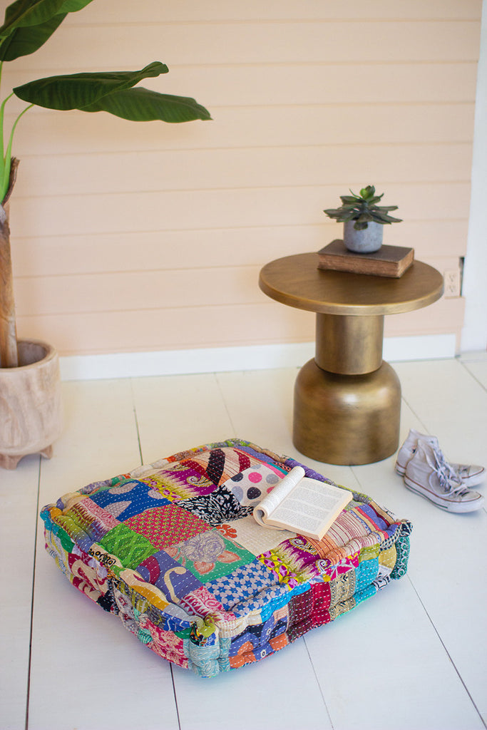 Square kantha floor cushion - The Nifty Decor