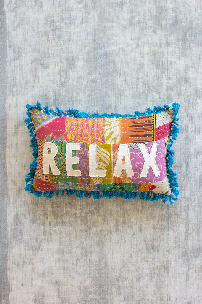 Relax kantha pillow - The Nifty Decor