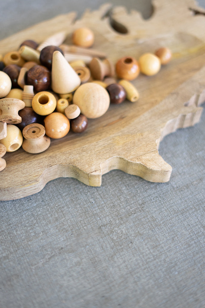 Carved wooden usa platter - The Nifty Decor