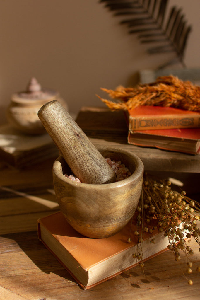 Wooden mortar and pestle - Bombay Mercantile