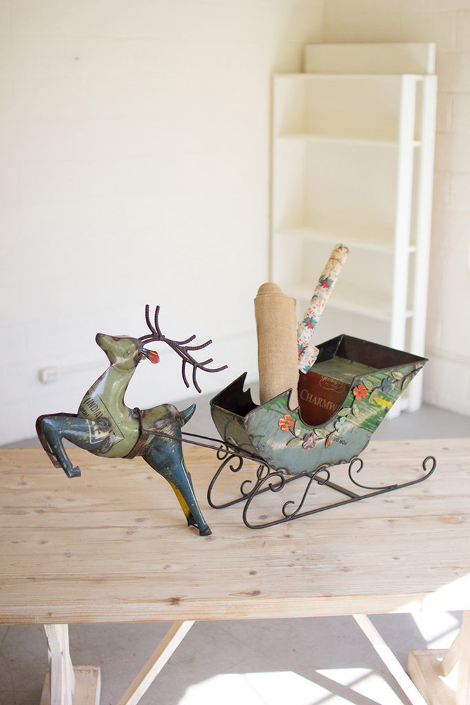 Iron deer with cart - The Nifty Decor