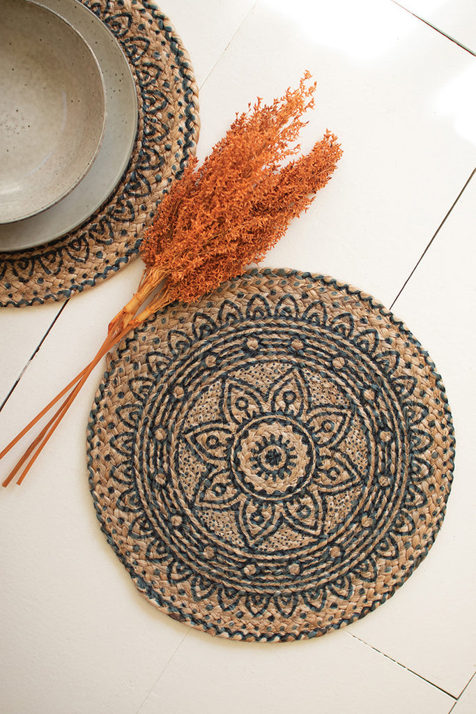 Set of 4 round printed jute placemats - The Nifty Decor