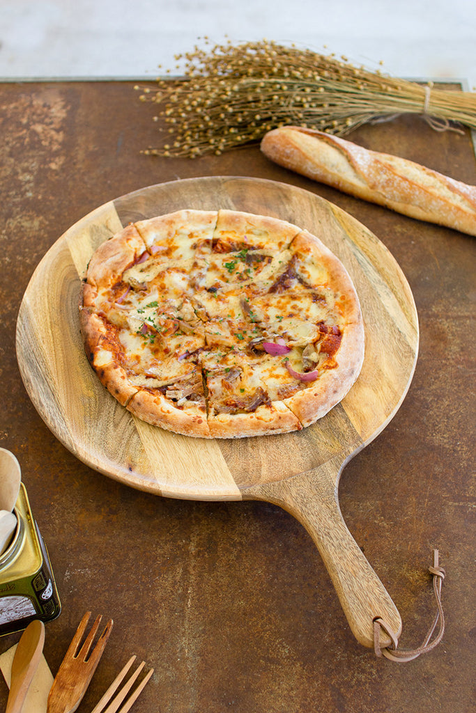 Mango serving board - The Nifty Decor