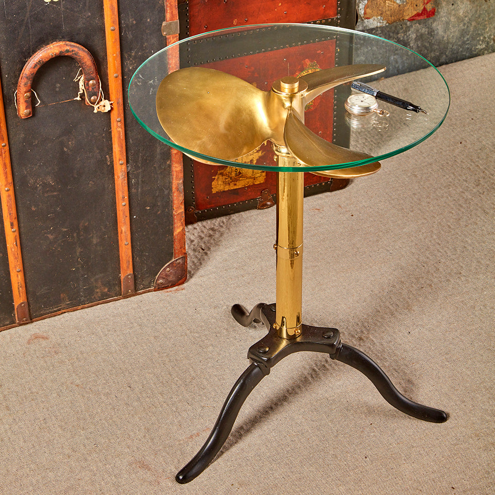 SHIP PROPELLER SIDE TABLE - The Nifty Decor