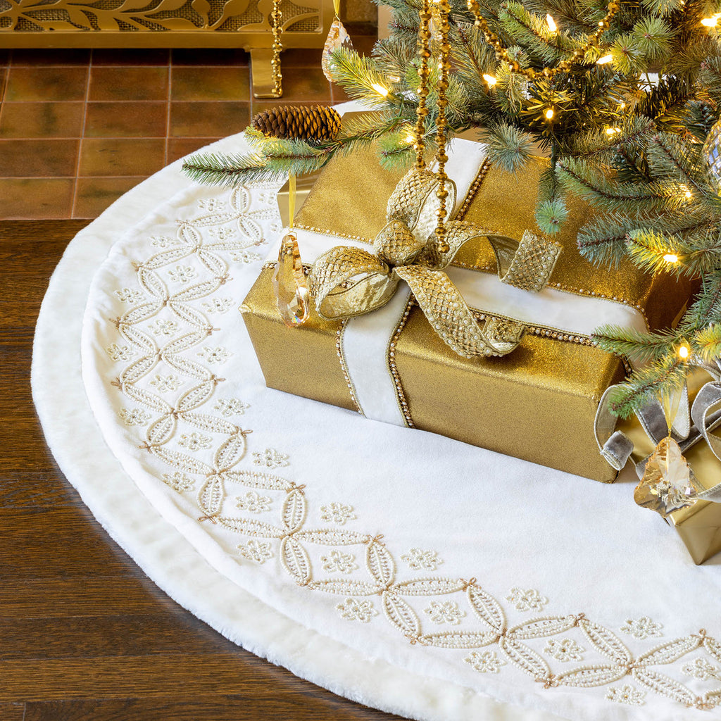 Petite Fleur Tree Skirt - Bombay Mercantile