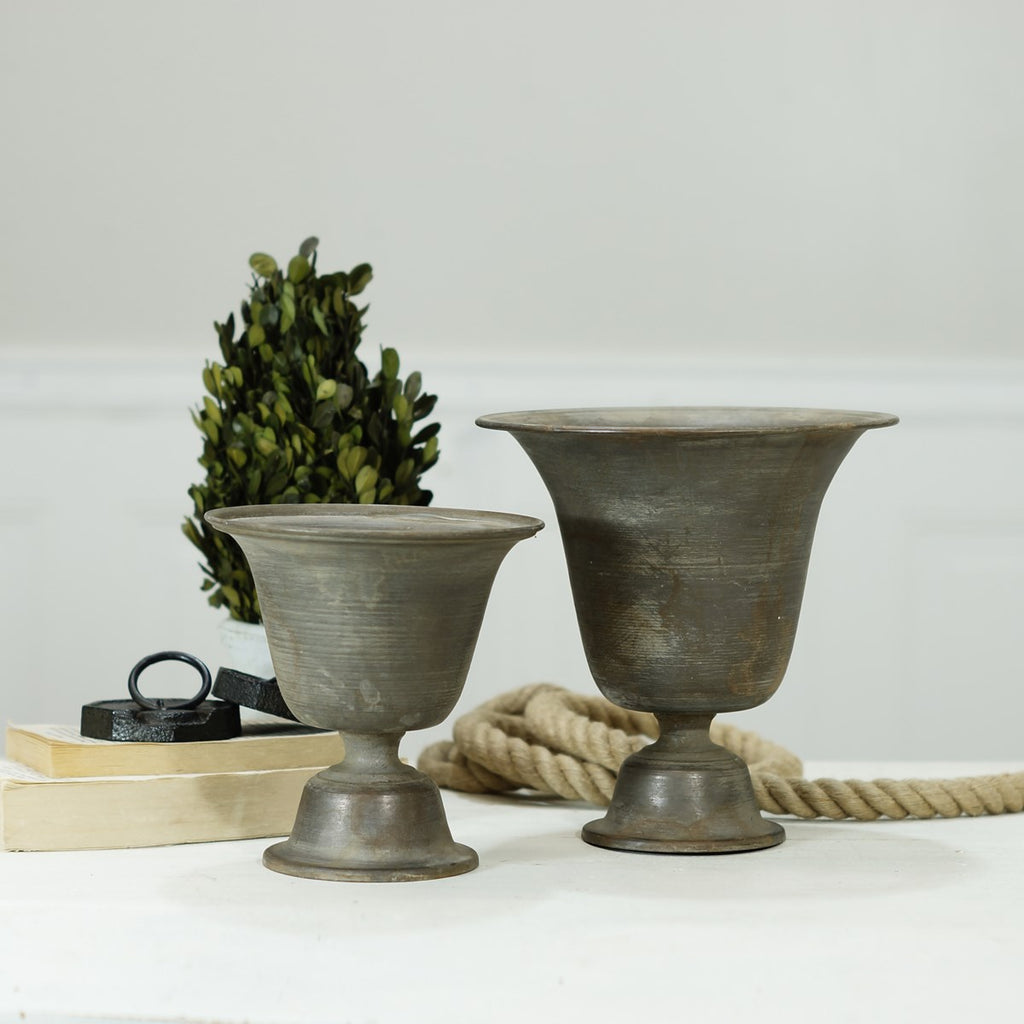 Decorative planter urns set - Bombay Mercantile
