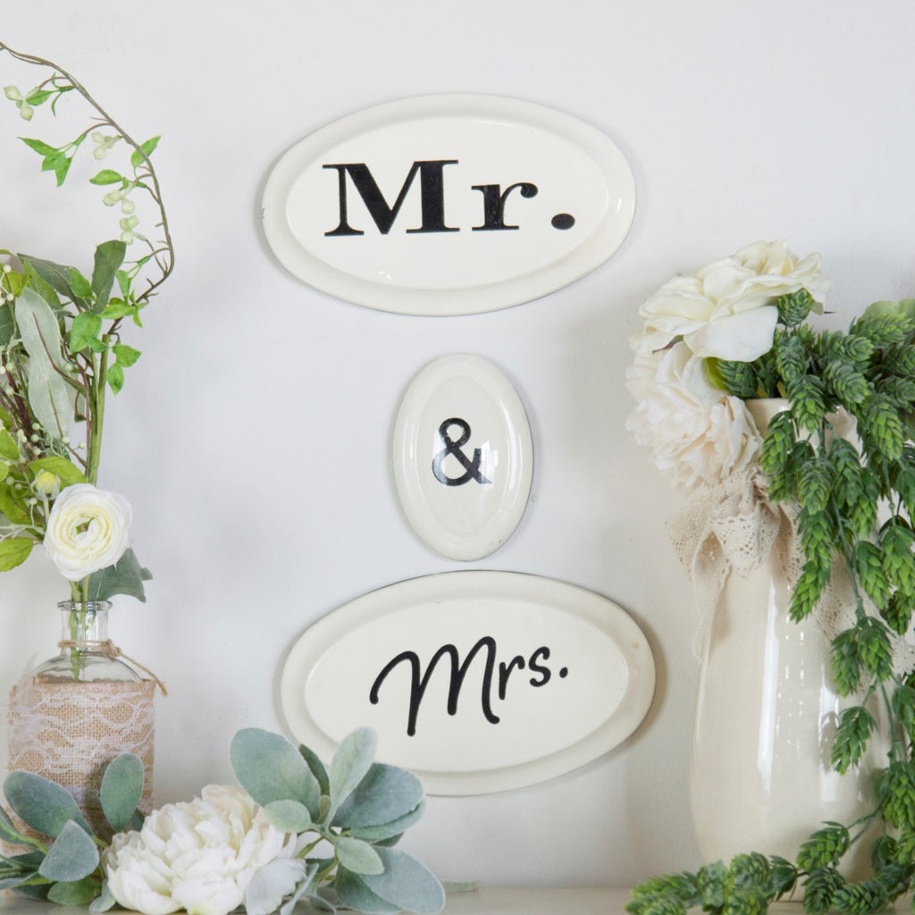 MR. & MRS. Enamelware metal sign set - Bombay Mercantile