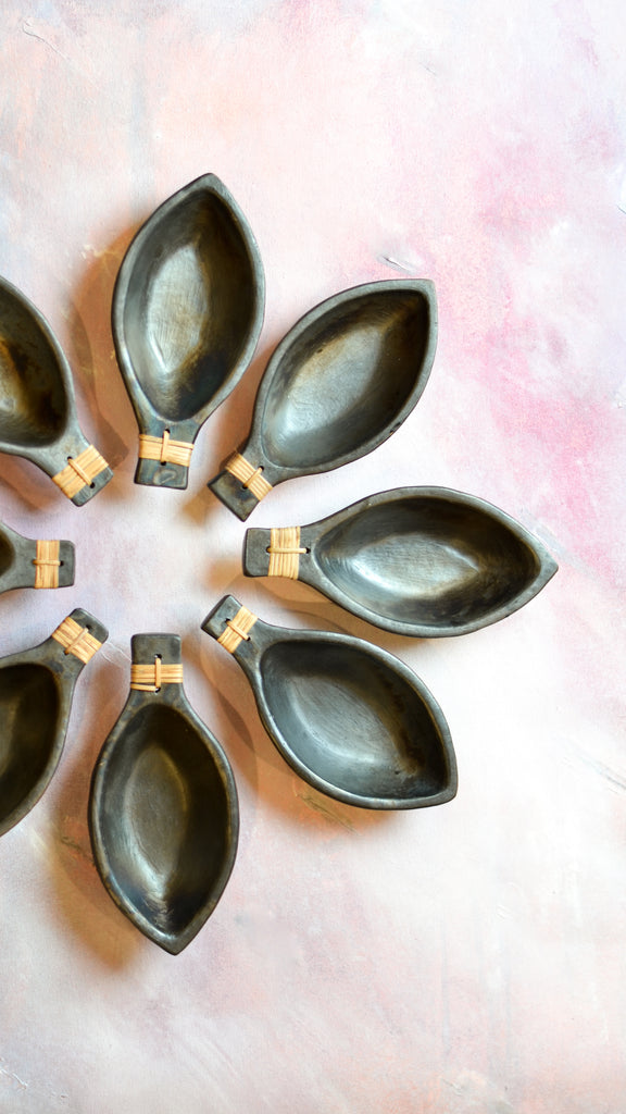 Longpi Leaf Bowl - Bombay Mercantile