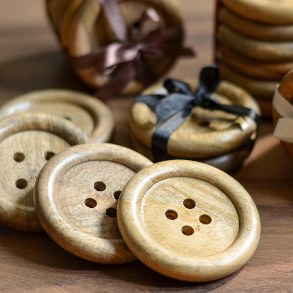 Wooden Button Coaster (Set of six) - Bombay Mercantile