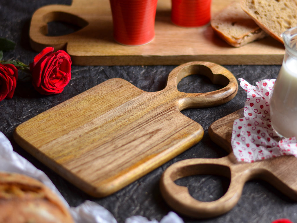 Wooden Heart Single Serve Board/ inc - Bombay Mercantile