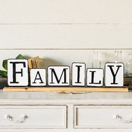 Family Sign - The Nifty Decor