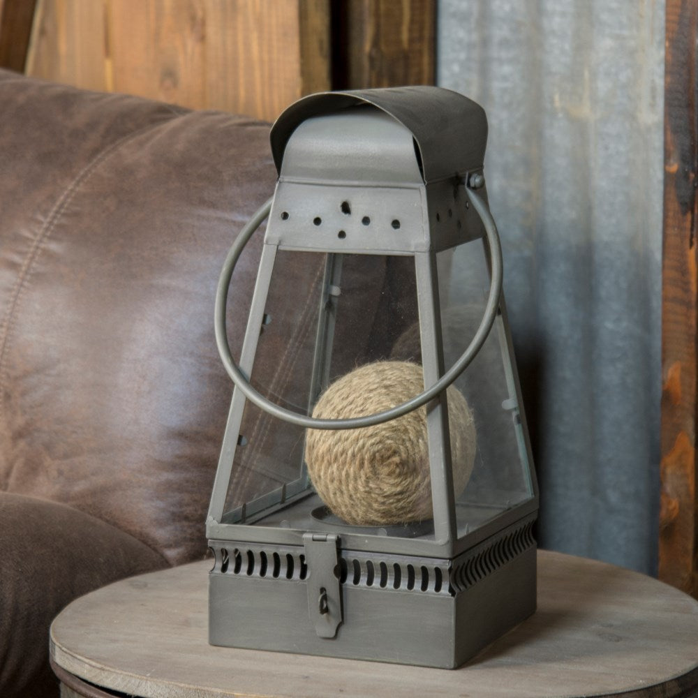 Metal Candle Holder - The Nifty Decor