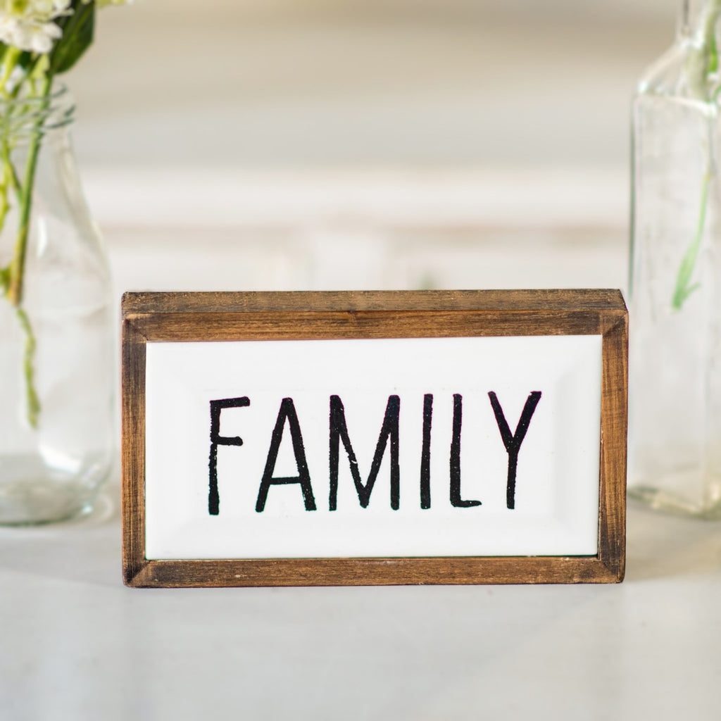 FAMILY" Blocked wood sign - Bombay Mercantile